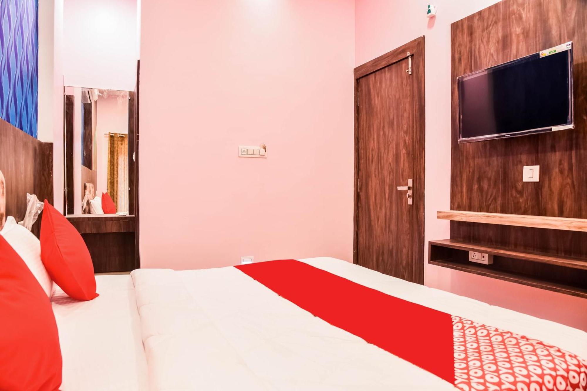 Hotel O Manglam Palace Bhopal Buitenkant foto